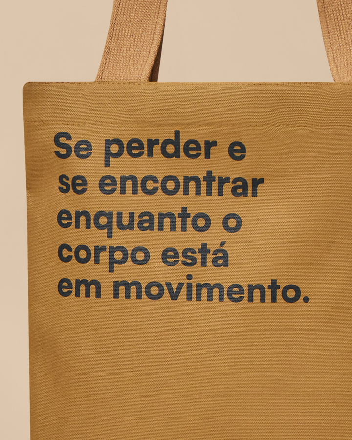 Sacola 'corpo em movimento'